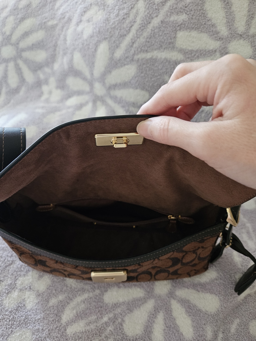 Coach Small Brown and Black Signature Jacquard Shoulder Bag - Picture 4 of 10